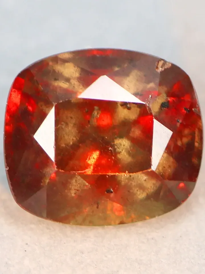 1.29 CT Rare Dazzling Fine Quality Gemstone 100% Natural Color Change Garnet