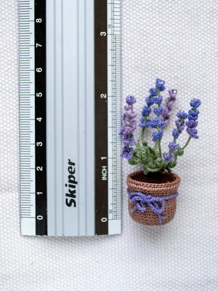 Miniature lavender in a pot, Tiny crochet Lavender, Lavender bouquet, Mini plant pot, Small Violet flower, Fake lavender