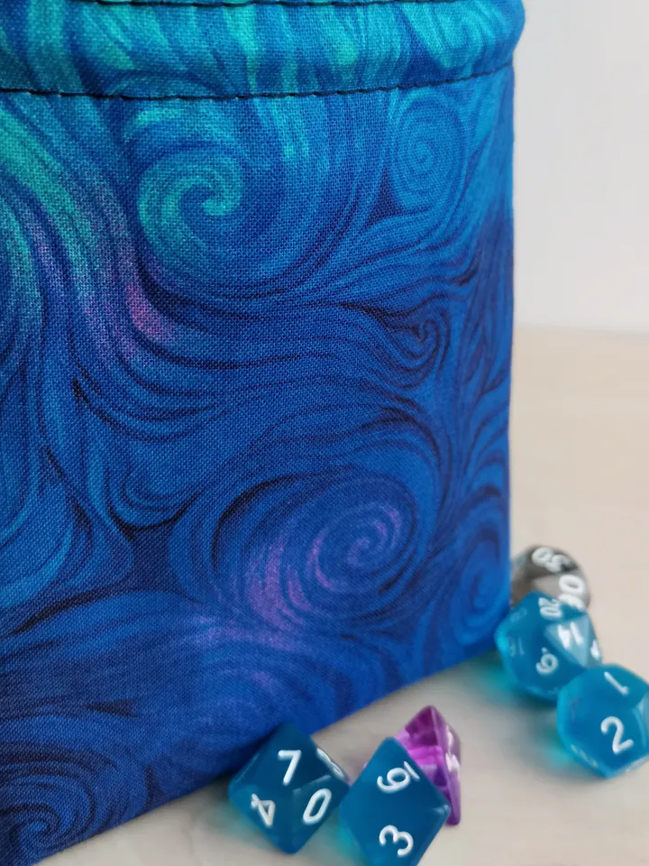 Large dice bag with pockets for 150-200 dice Blue swirls