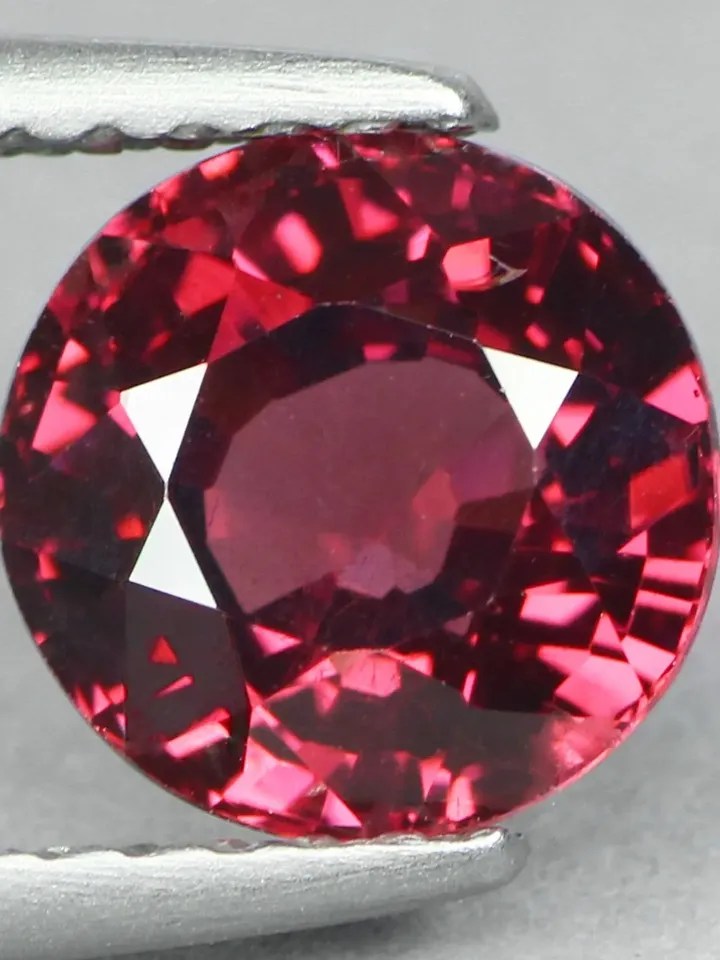2.01 CT Magenta Reddish Pink color Unheated 100% Natural Rhodolite Garnet