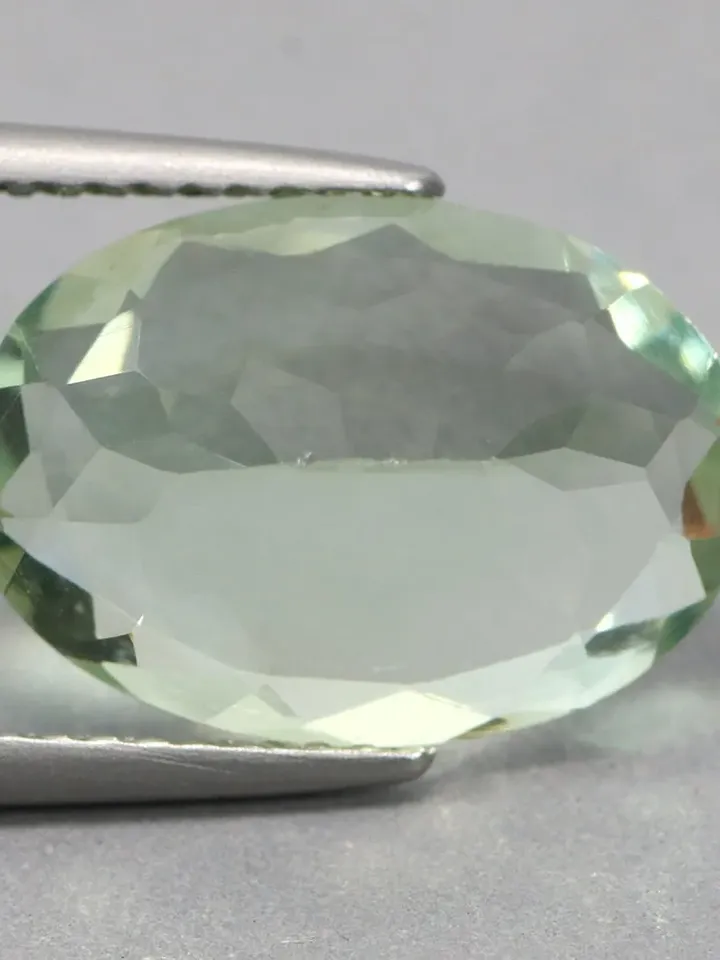 5.30 CT Dazzling Rarest ! Unheated 100% Natural Best Green Amethyst