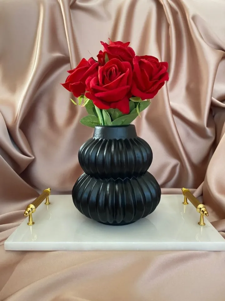Scandinavian Style Ceramic Unique Flower Vase,Vase for dried flowers,Minimalist Style Bud Vase,for living room Bookshelf decor,house gift