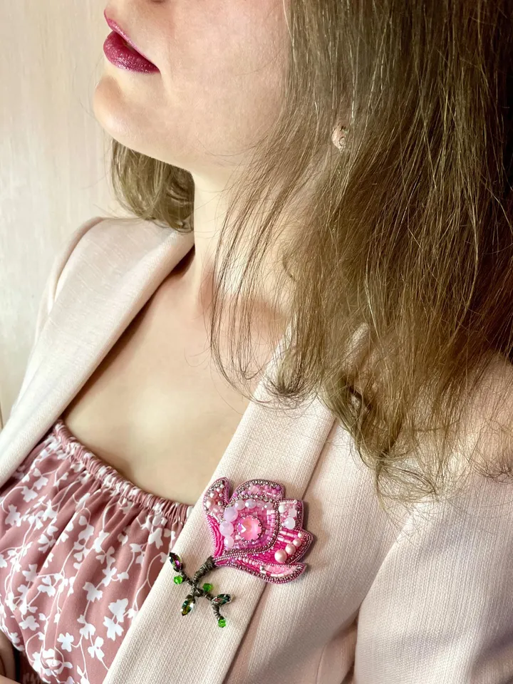 Magnolia Beaded Brooch, Handmade Embroidered Accessory, Crystal Flower of Pink Color Pin, Flower Brooch, Pink Flower