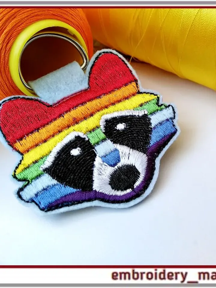 Raccoon. ITH embroidery for Brooch or keychain or fabrics