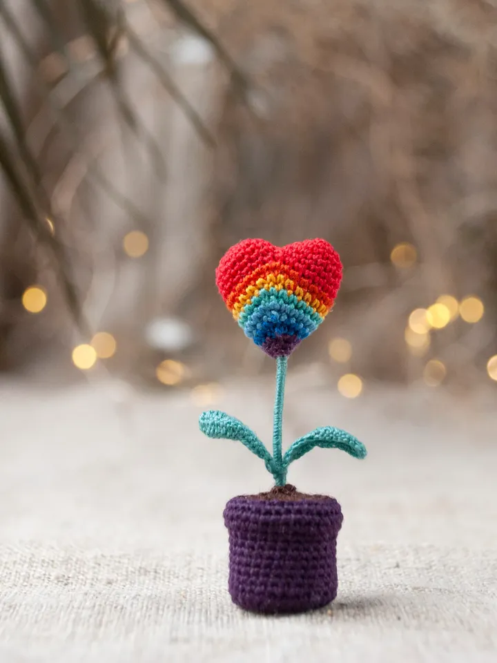 Miniature Rainbow HEART potted, Crochet heart flower decoration, Cute desk decor, Cheer up gift, Mini plant fairy garden