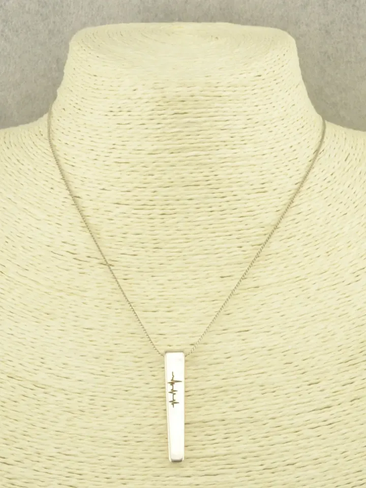Baby Heartbeat Necklace, Ultrasound Necklace Vertical Bar, Expecting Mom to Be Pregnancy Gifts for Her, Heart Beat EKG Chain Necklace