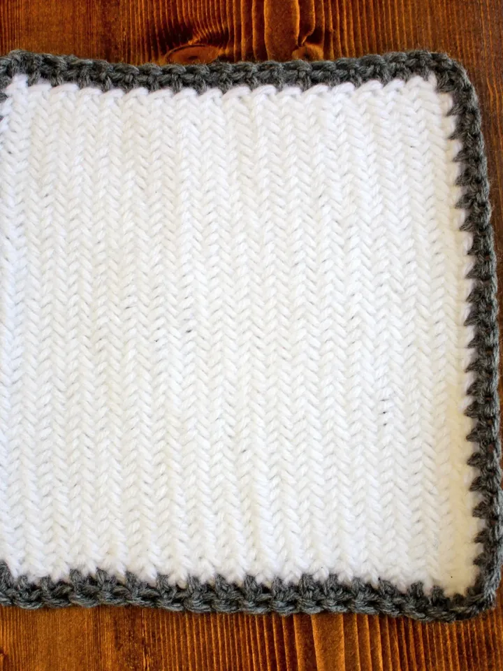 Knit Yarn Washcloth Set, Dishrags for Wedding Gifts, New Home Décor, Bridal Shower Gift Ideas, Gifts for Her, Mother's Day Items, Set of Two