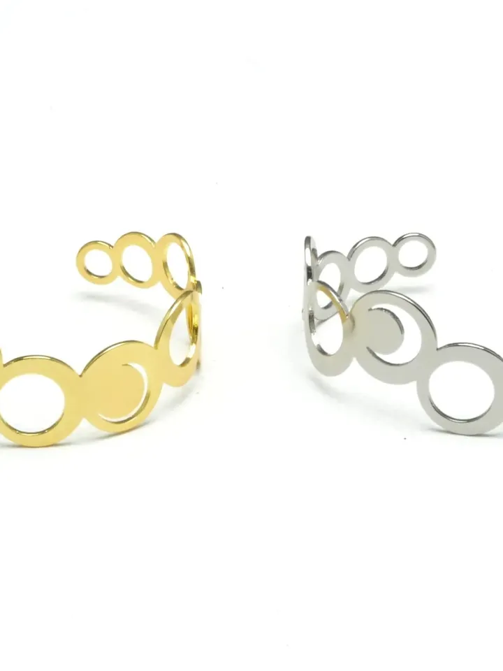 Wide Multiple Circles Bracelet Silver or Gold, Circles Cuff Bracelet, Geometric Design Minimalist, Gifts for Women Statement Jewelry
