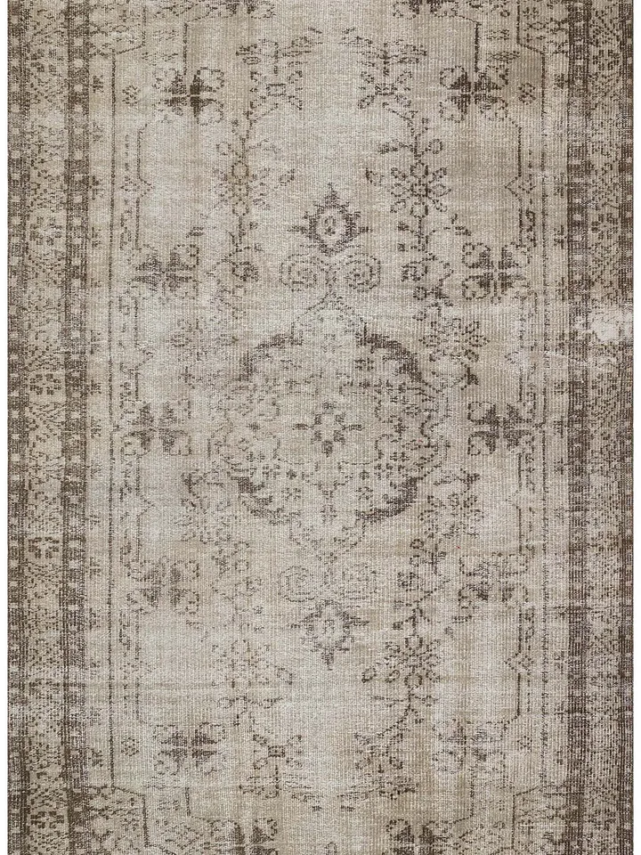 RugRevive: Vintage Turkish Carpet - 166x280 cm, Handmade Gray Rug with a Tale of Beauty & History.