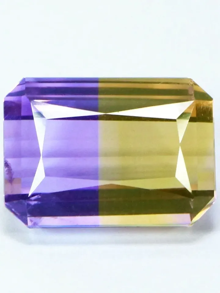 7.82 CT Sensational Rarest Bi Color Unheated 100% Natural Ametrine From Bolivia