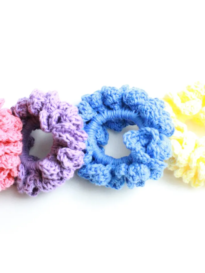 Blaue gehäkelte Haargummi Haarband mit Ornament Hippie Haarschmuck Ökofreundliche Geschenke für Mädchen Pferdeschwanzhalter Sommeraccessoire