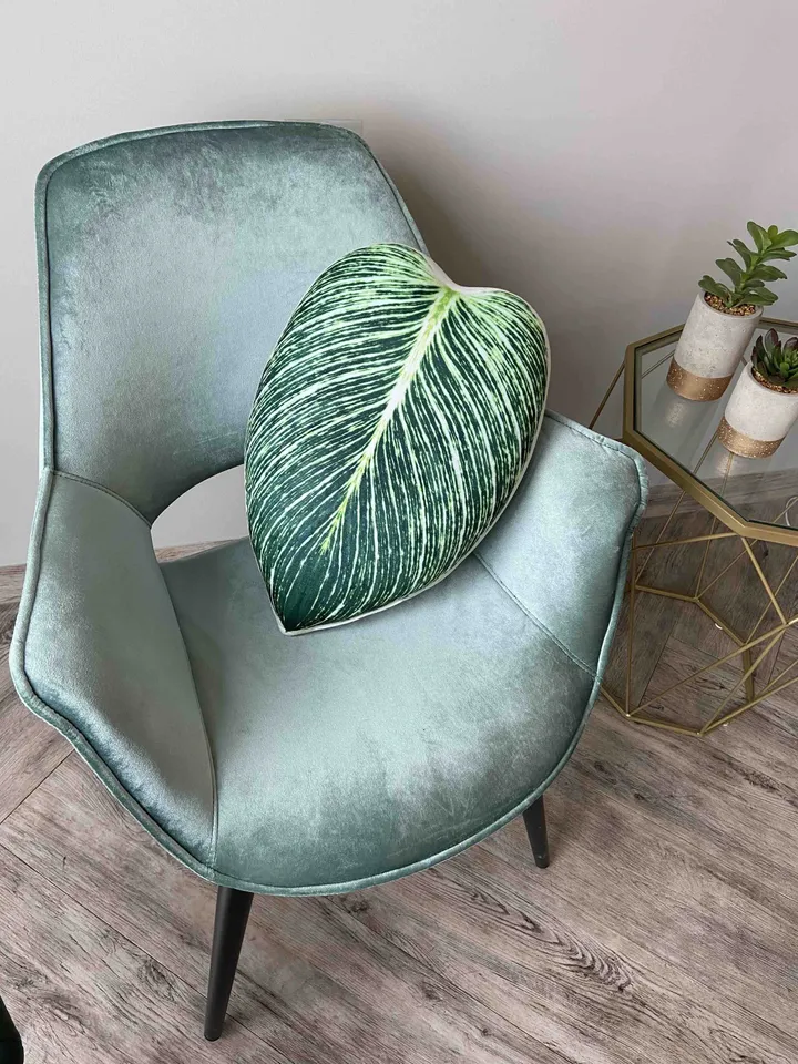 Philodendron Birkin pillow / Philodendron Birkin / Birkin leaf cushion / plant lover gift / plant pillow / leaf pillow / Birkin pillow