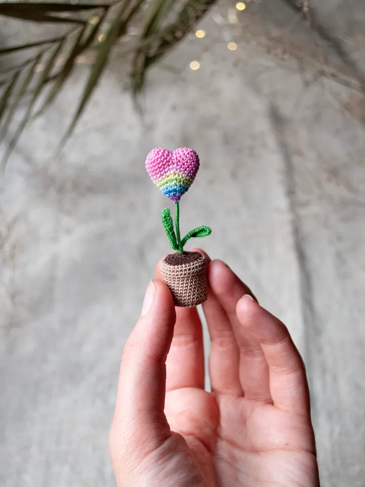 Miniature Rainbow HEART potted, Crochet heart flower decoration, Cute desk decor, Cheer up gift, Mini plant fairy garden