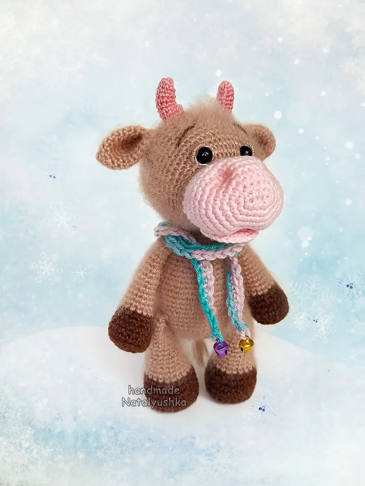 Soft toy Young Bull, Crochet Wool Bull, Buffalo toy, Baby gift Farm animal, Fluffy bull, Souvenir Bull toy