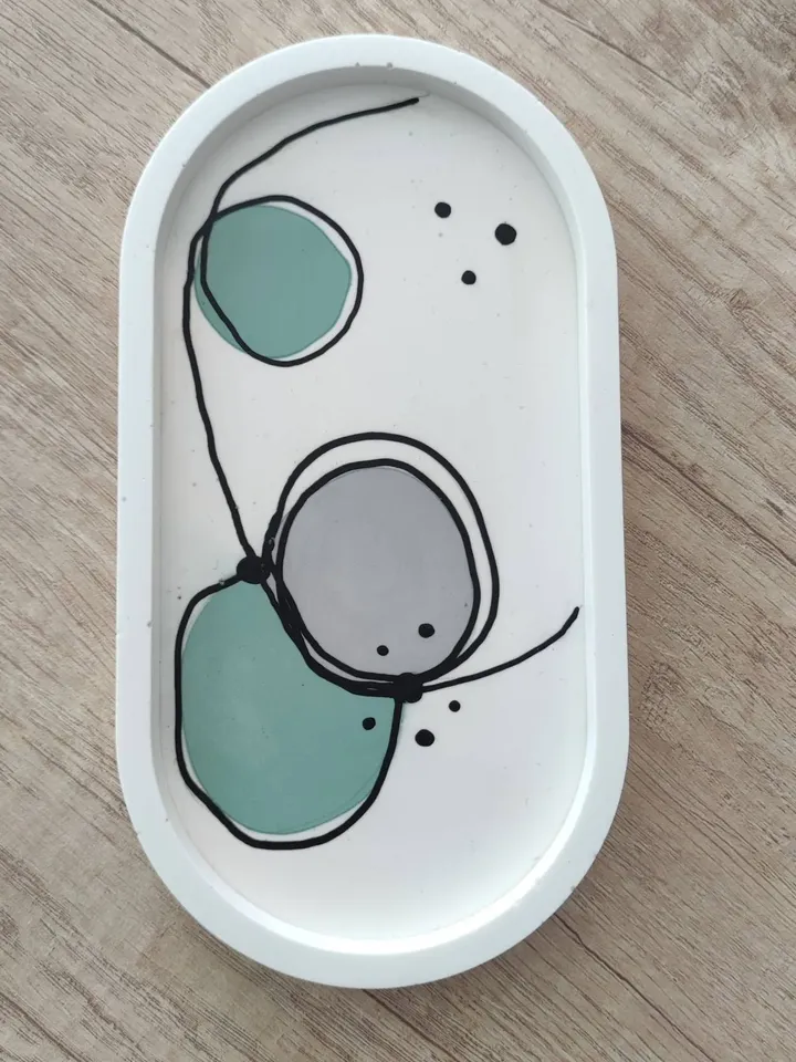 Decorative trays with abstract painting / trinkets