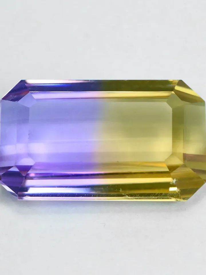 6.43 CT Wonderful ! Bi Color Purple & Golden Yellow Unheated 100% Natural Ametrine