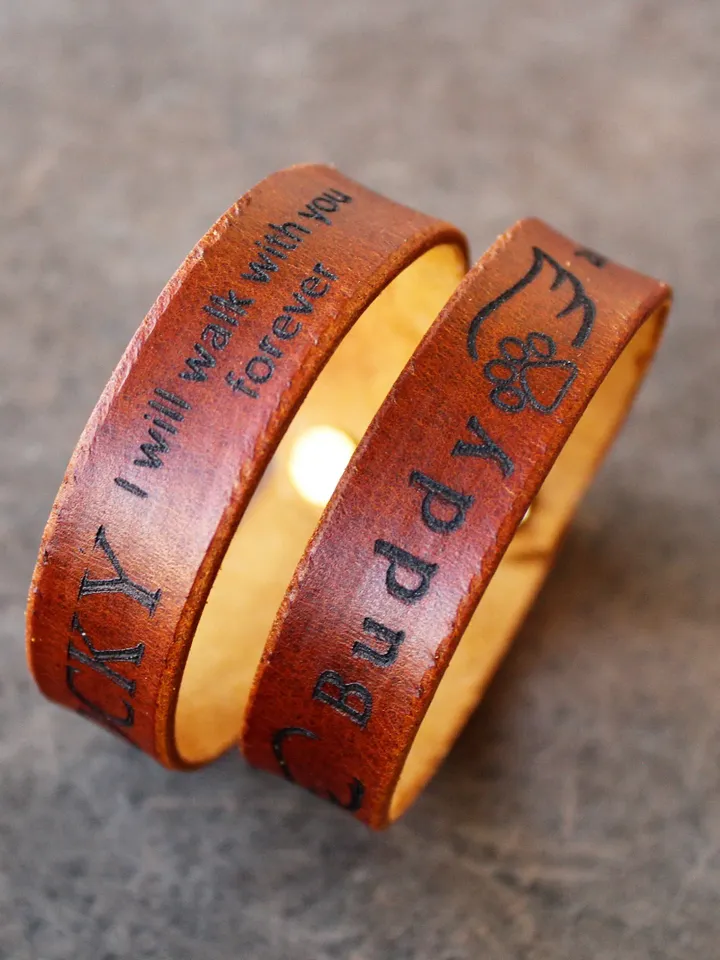 In Loving Memory, Personalized Leather Bracelet, Sympathy Gift, Memorial Pet Dog/Cat Remembrance Jewelry, Sympathy Gift, Dog Paw, Pet Loss
