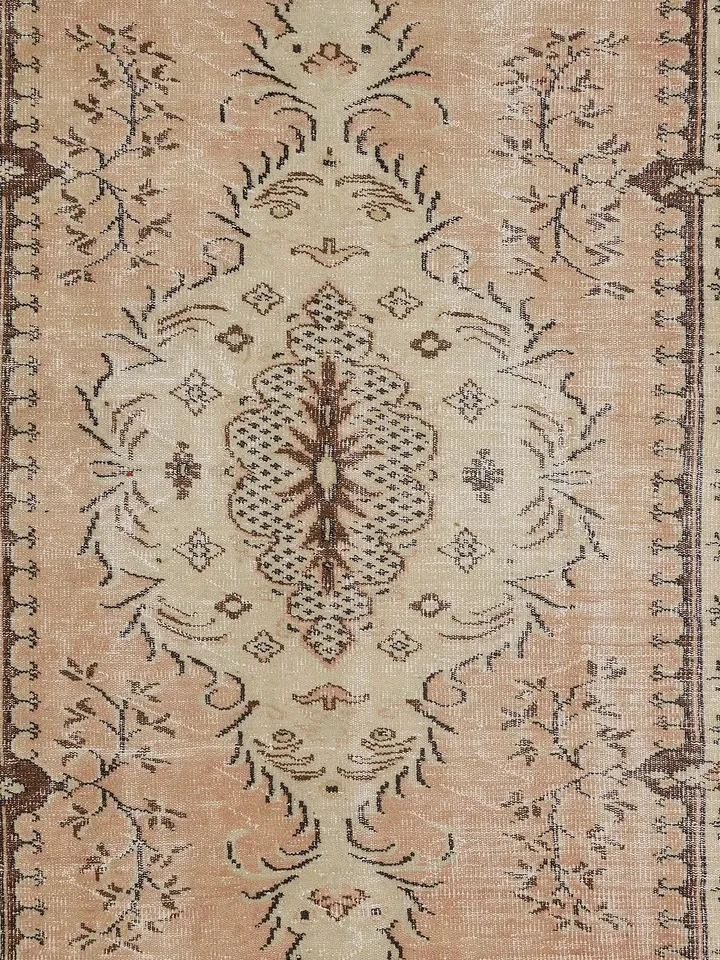 Bring the Beauty of Turkish Artistry into Your Home with this Natural Hand-Woven Turkish Rug