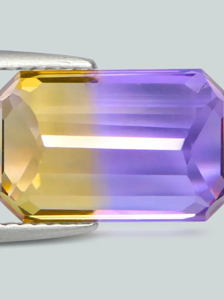 6.36 CT Sensational Rarest Bi Color Unheated 100% Natural Bolivia Ametrine