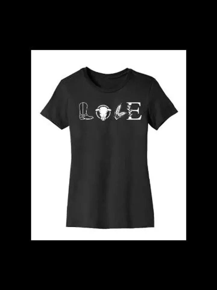 Farm Love Women&#39;s Graphic Tee