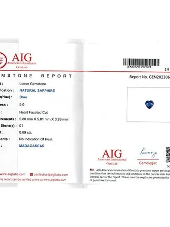 0.89 CT AIG Certified Outstanding Unheated 100% Natural Blue Sapphire Madagascar