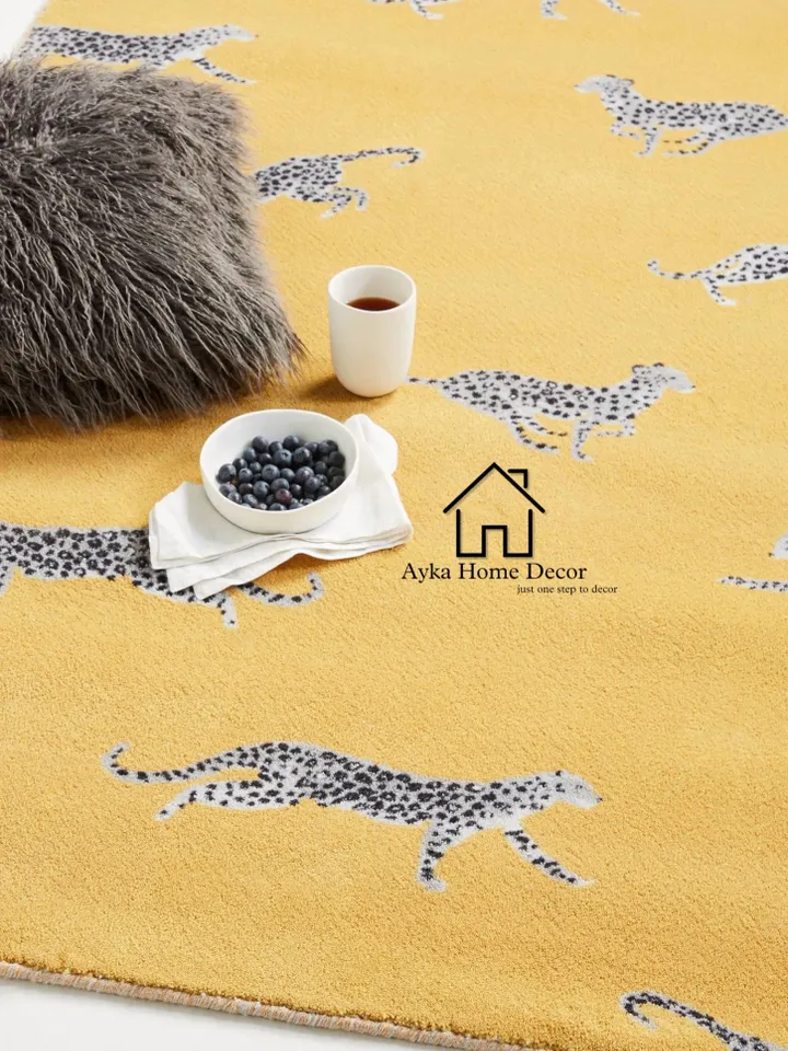 Wildo Soft  Woolen Area Rug By Ayka For Hall Kitchen Living Room Bed Room Bath Room Dining Room Kids Room Carpet Animal / Christmas Gift