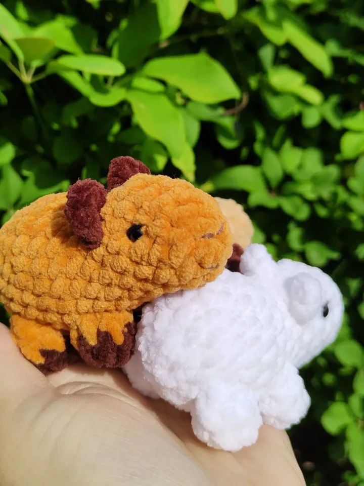 Crochet capybara keychain pattern, capybara plush, baby capybara, amigurumi capybara pattern