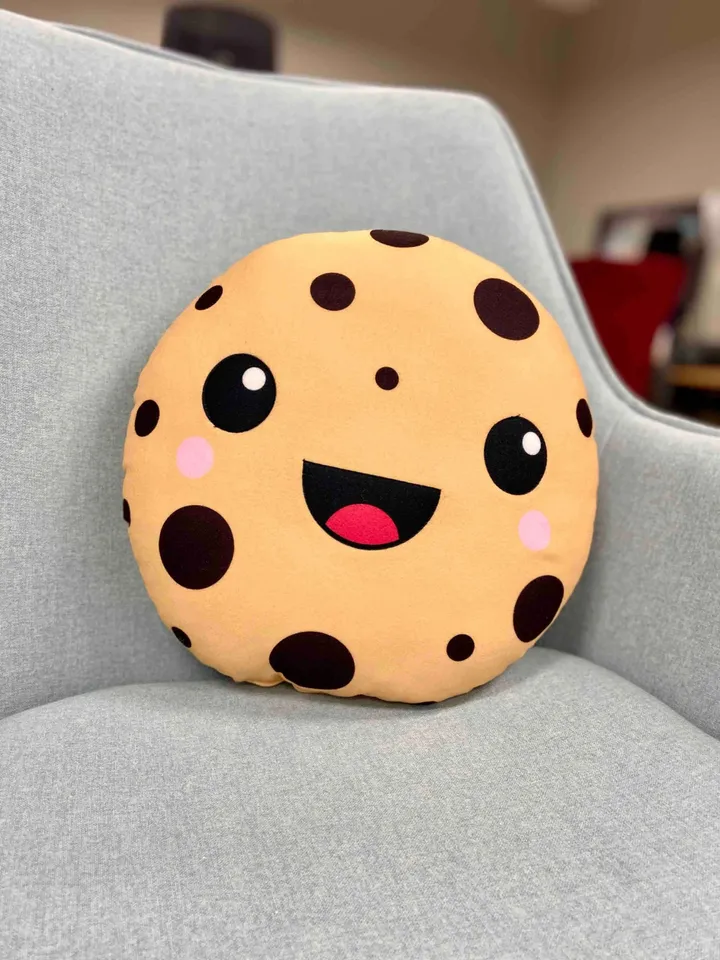 Cookie Pillow / plush cookie / cute kawaii / kawaii food / kids room / food pillow/ cute cookie/ kawaii gifts / chocolate chip cookie