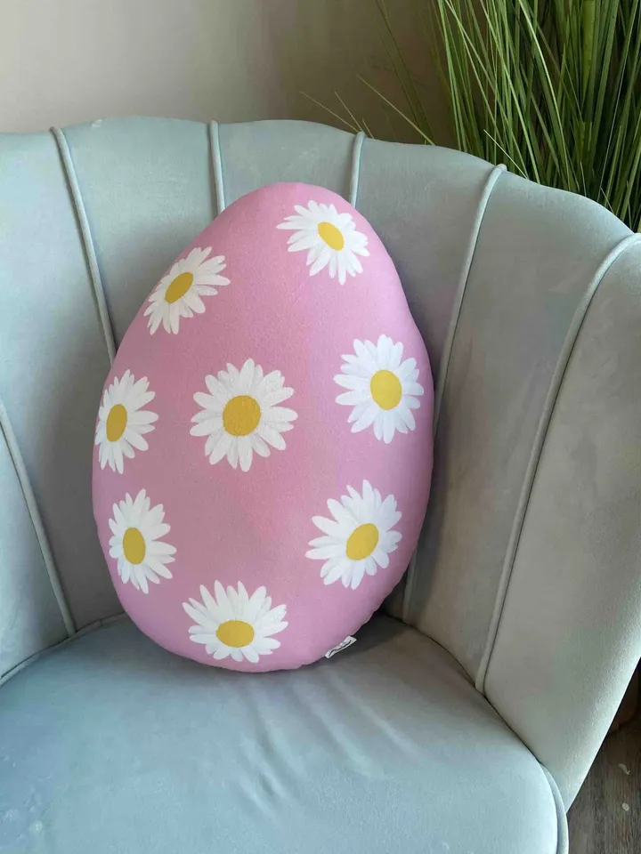 Easter Egg pillow / easter decoration / easter cushion / easter gift/ easter throw pillow / happy easter / farmhouse pillow