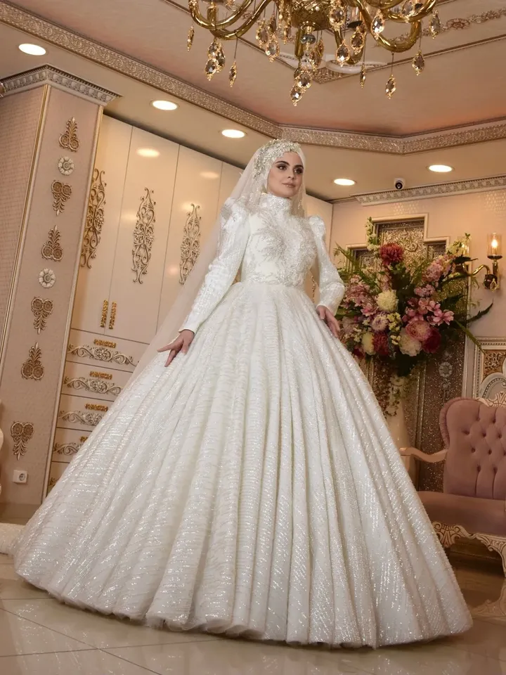 Hüma Sultan White Embroidered Bright Princess Wedding Gown,Bridal, Muslim Wedding, Hijab Wedding,White Wedding Dress, Islamic Wedding
