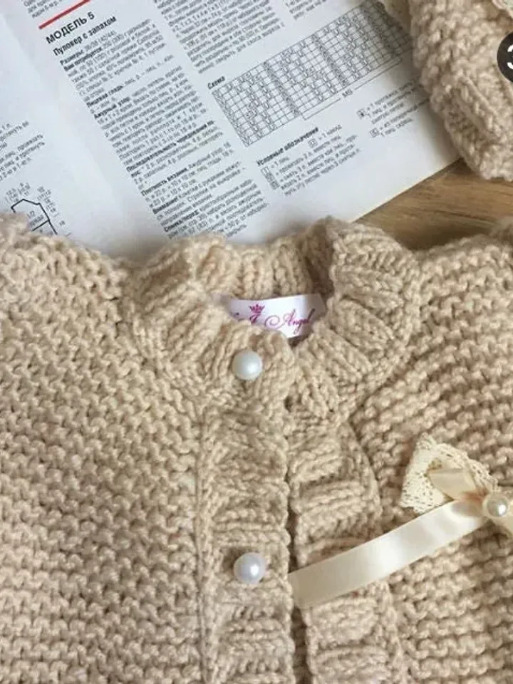 Jacket and a hat for little girl. Clothing set for girl. Hand made knit jacket with bows. Sweater with tape. Knitting hat for girl.