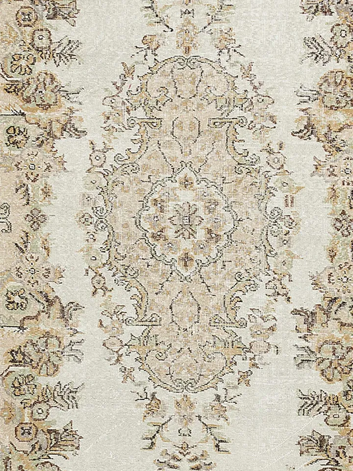 Add Unique Style and Comfort to Your Home with a Handwoven Natural Turkish Rug - Boho Carpet- 5.5 x 9 ft