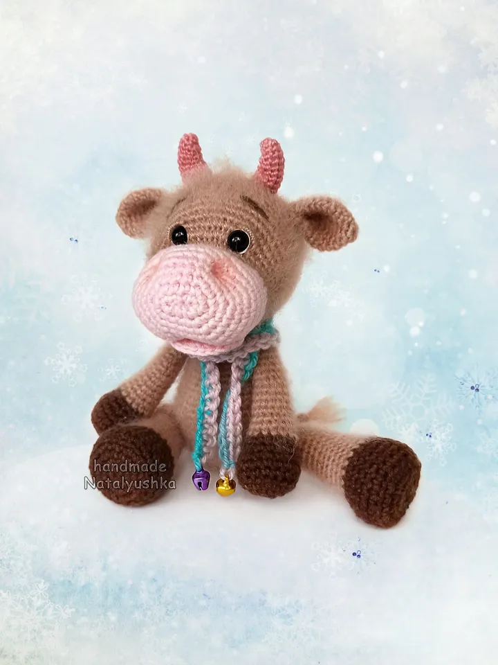 Soft toy Young Bull, Crochet Wool Bull, Buffalo toy, Baby gift Farm animal, Fluffy bull, Souvenir Bull toy