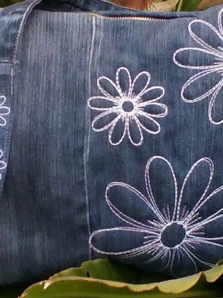 Fiori Redwork - 4 dimensioni - Download  Digitale