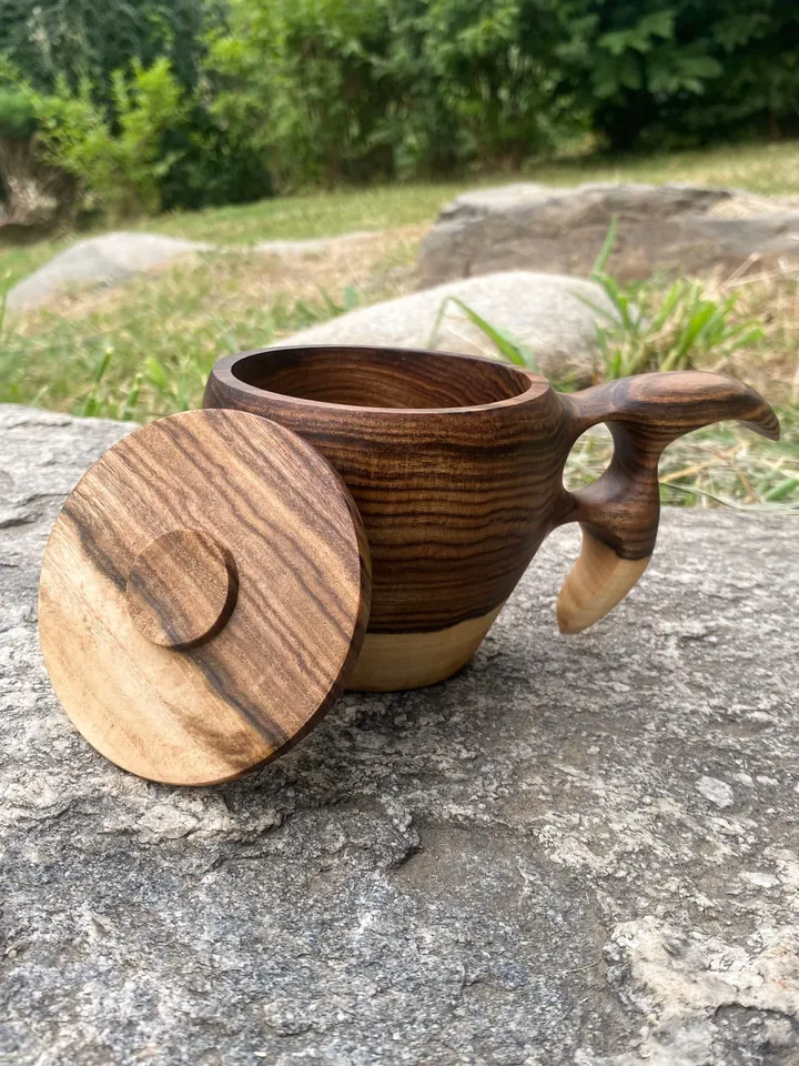 Handcarved Wood Kuksa with Lid, Wooden Coffee Mug, Scandinavian Cup, Camping Mug