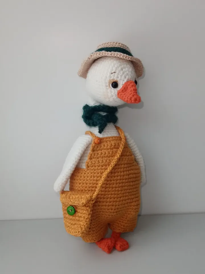 crochet goose, gift toy, white goose