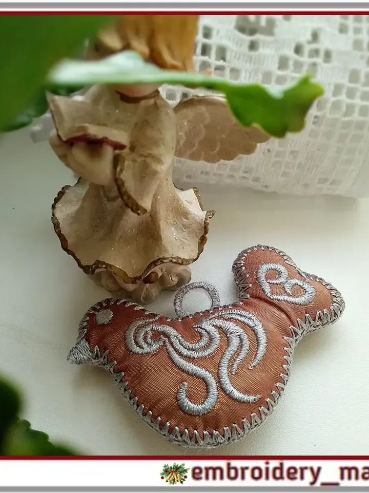In the hoop tree toy bird machine embroidery design