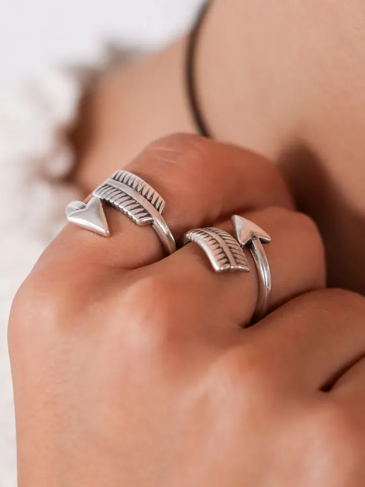 Bohemian Wrap Around Arrow Ring | Antique Silver Thumb/Knuckle/Midi Bypass Ring Adjustable | Minimal Jewelry Gift for Her | Wraparound Ring