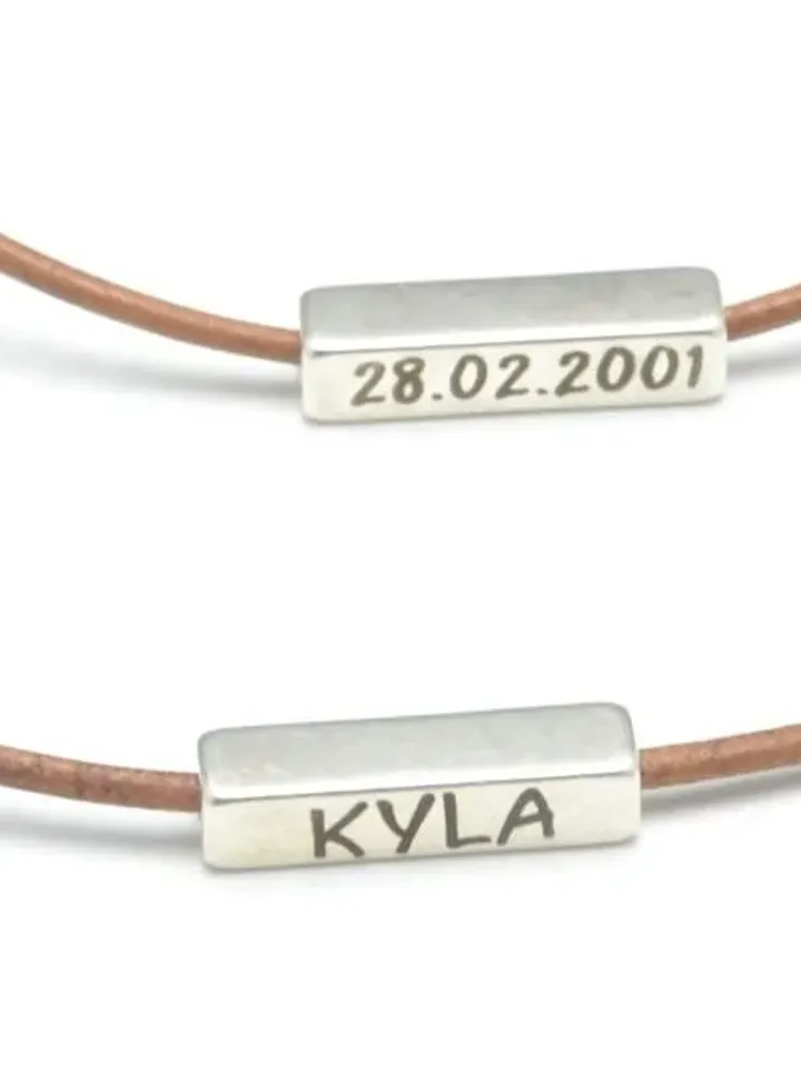 Sisters Horizontal Bar Necklace Personalized, Child Name Necklace, Personalized Jewelry, Gift for Her, Engraved Custom Name Necklace