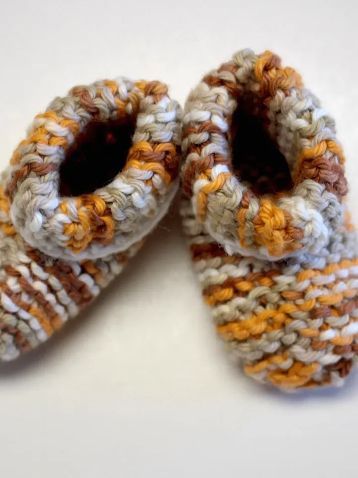 Orange and White Baby Shoes, Baby Sock, Baby Booties, Great Stocking Stuffers for Baby's First Christmas, Baby Shower Gift Ideas, Crochet