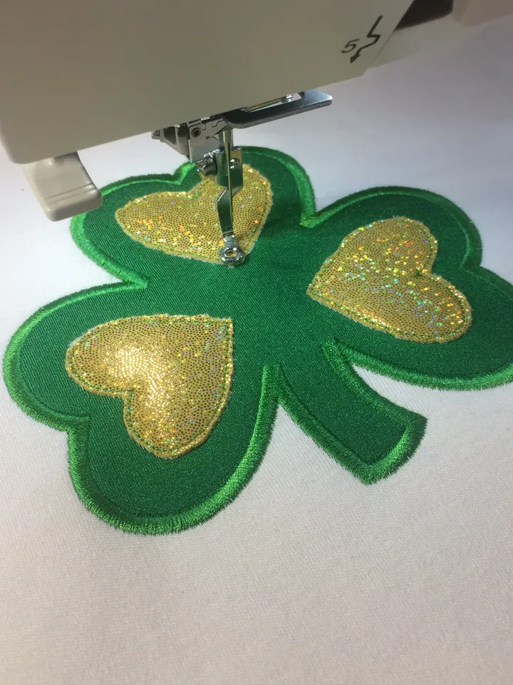 St Patrick's Day Clover Shamrock Gnome with Leprechaun Hat Gnome with clover Design Applique for Machine Embroidery