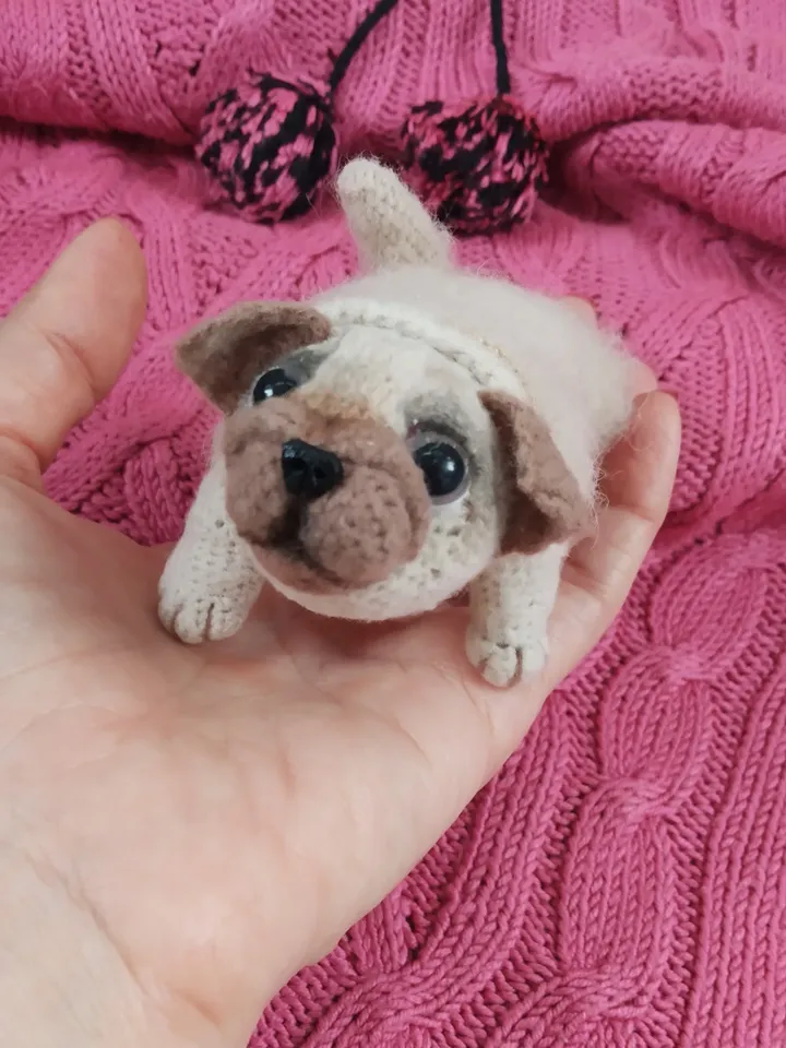 Miniature pug puppy realistic toy for doll house, pug mini car keychain, miniature souvenir dog