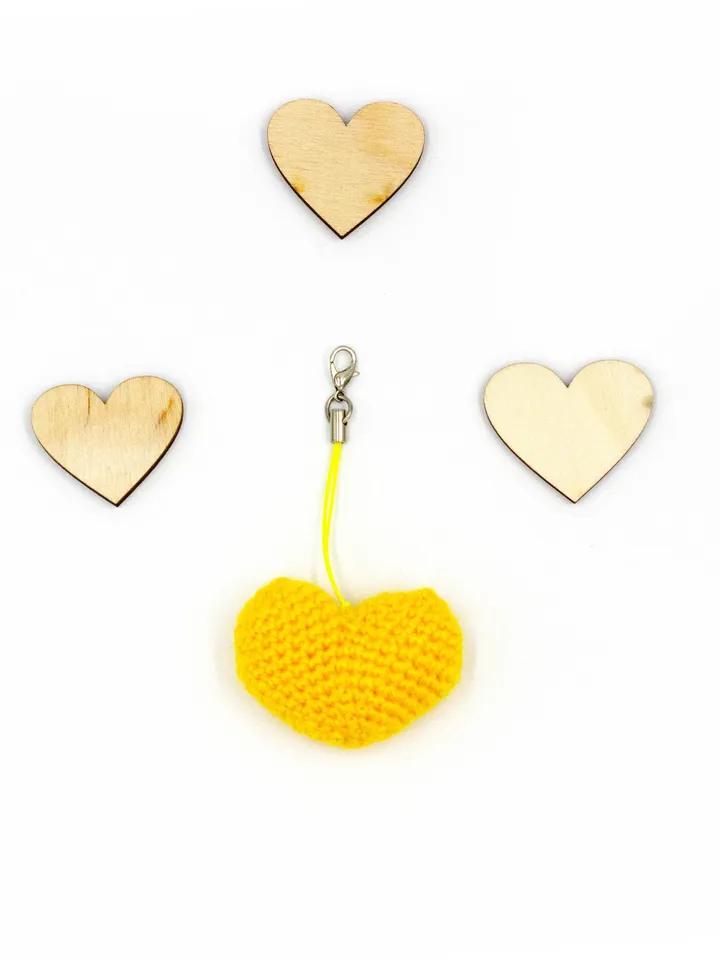 Heart keychain, tiny heart, heart small gift, Valentines gift, love heart sweetheart, moving or welcome gift