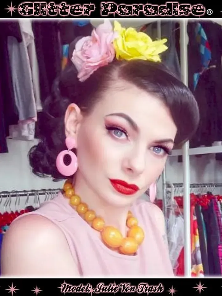 Hoops & Heart - Earrings - 1950s Jewelry - Retro Heart Hoops - Marilyn Hoops - Vintage Inspired - Valentine's Earrrings - Glitter Paradise®