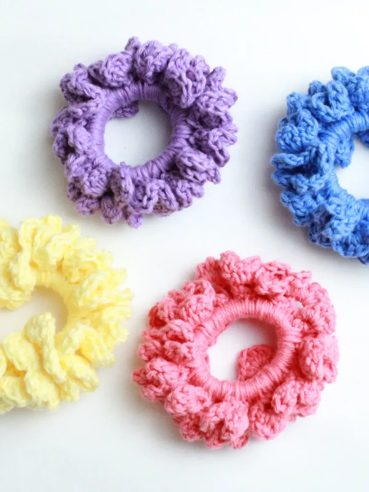 Rosa gehäkelte Haargummi Haarband mit Ornament Hippie Haarschmuck Ökofreundliche Geschenke für Mädchen Pferdeschwanzhalter Sommeraccessoire