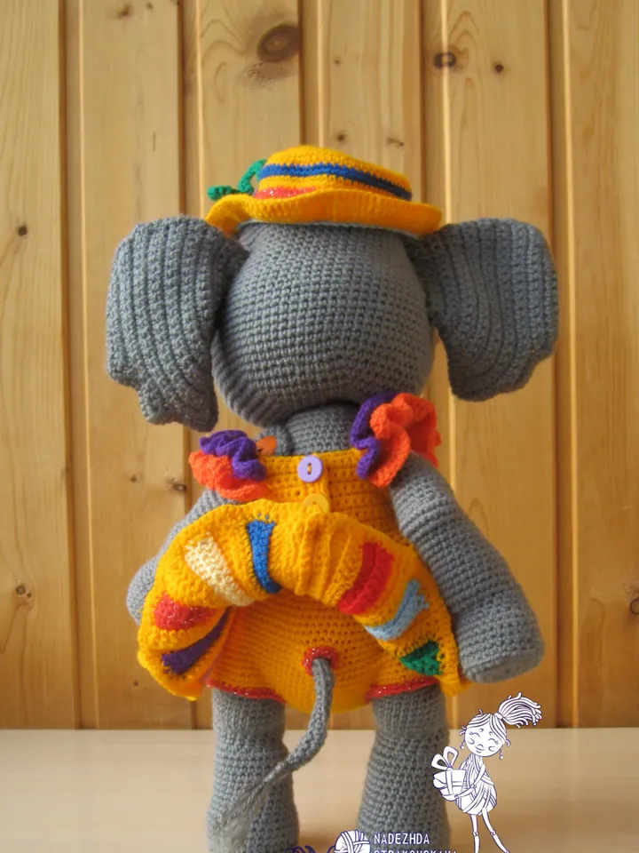 PATTERN: Elephant Martha crochet pattern*
