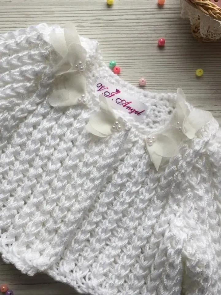 Knit jacket for baby girl. White knit jacket with 3d flowers for baby girl.