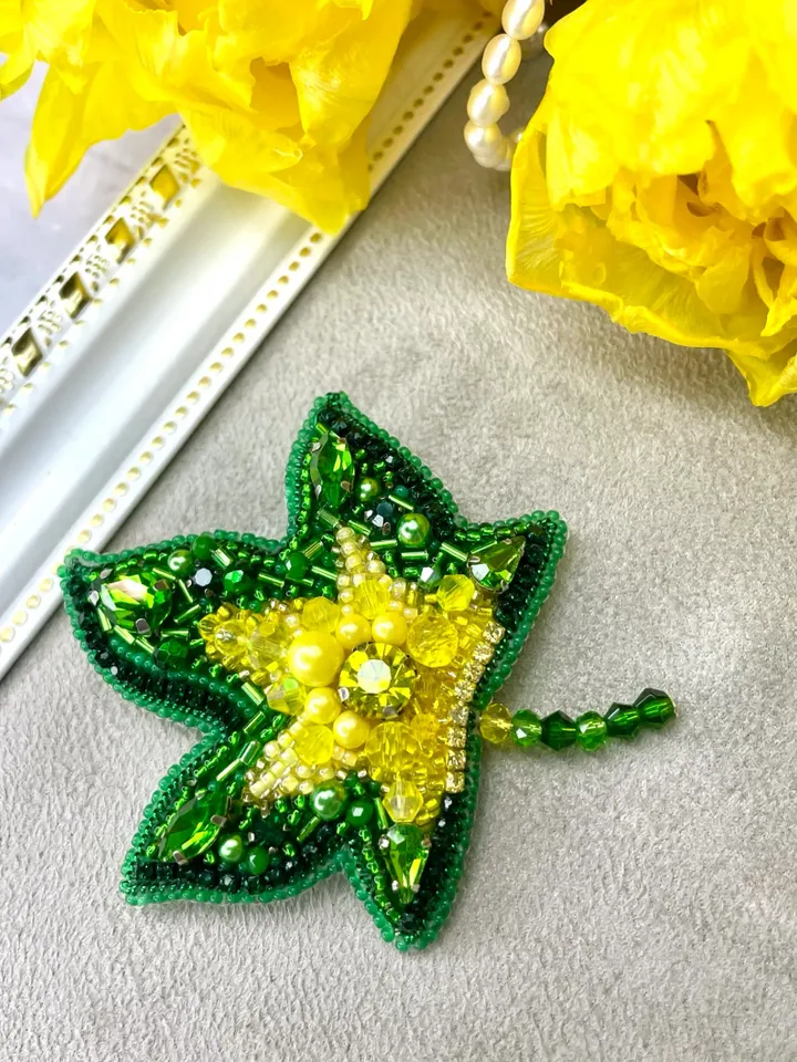 Beaded Leaf Brooch in Yellow and Green Colors, Handmade Embroidered Accessory, Fancy Pin Brooch, Green Leaf