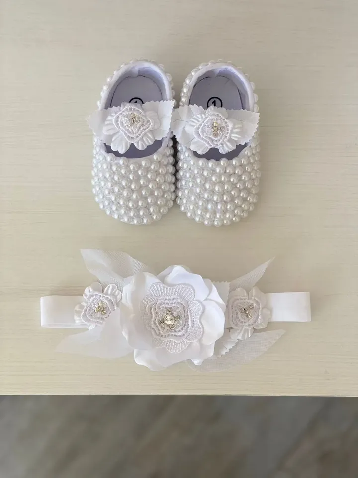 White dress with 3d flowers, rhinestones, sparkles, shoes with pearls and headband. First birthday outfit for girl. Dress, headband,panties