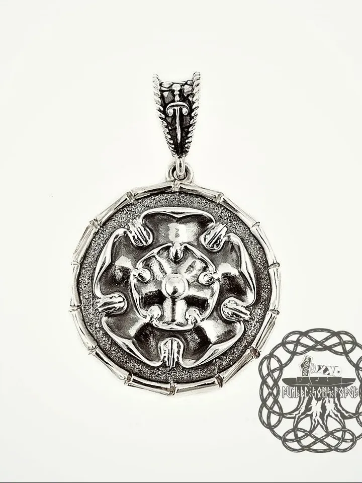 House Tyrell Pendant, Game of Thrones Jewelry, Sterling Silver Pendant, Game of Thrones Necklace, Tyrell House Amulet, Growing Strong
